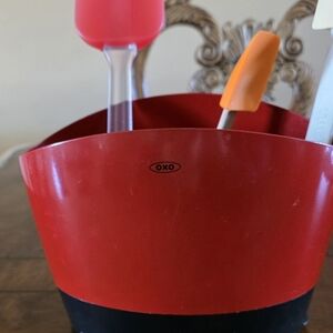 OXO Red and Black Utensil Kitchen Holder